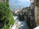 CHIAVENNA (SO) - Case del centro storico arroccate sopra il fiume Mera